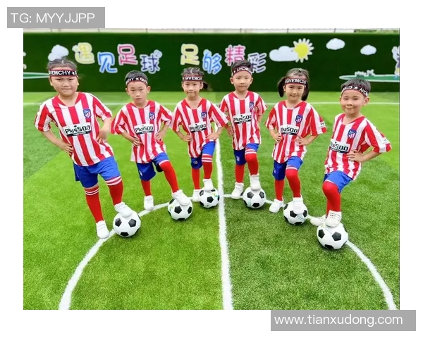 室内足球的魅力与发展探讨:如何提升参与度与竞技水平 室内足球的魅力与发展探讨:如何提升参与度与竞技水平