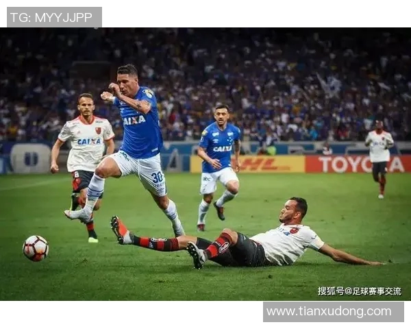 弗鲁米嫩与克鲁塞罗的激烈对决展现巴西足球的魅力与激情 弗鲁米嫩与克鲁塞罗的激烈对决展现巴西足球的魅力与激情